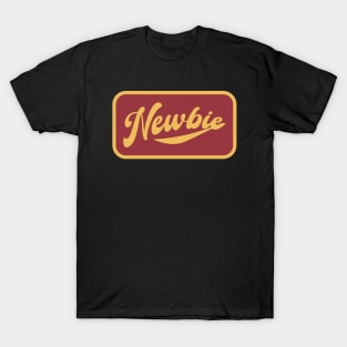 Newbie Gamer Minimal Logo Vintage T-Shirt